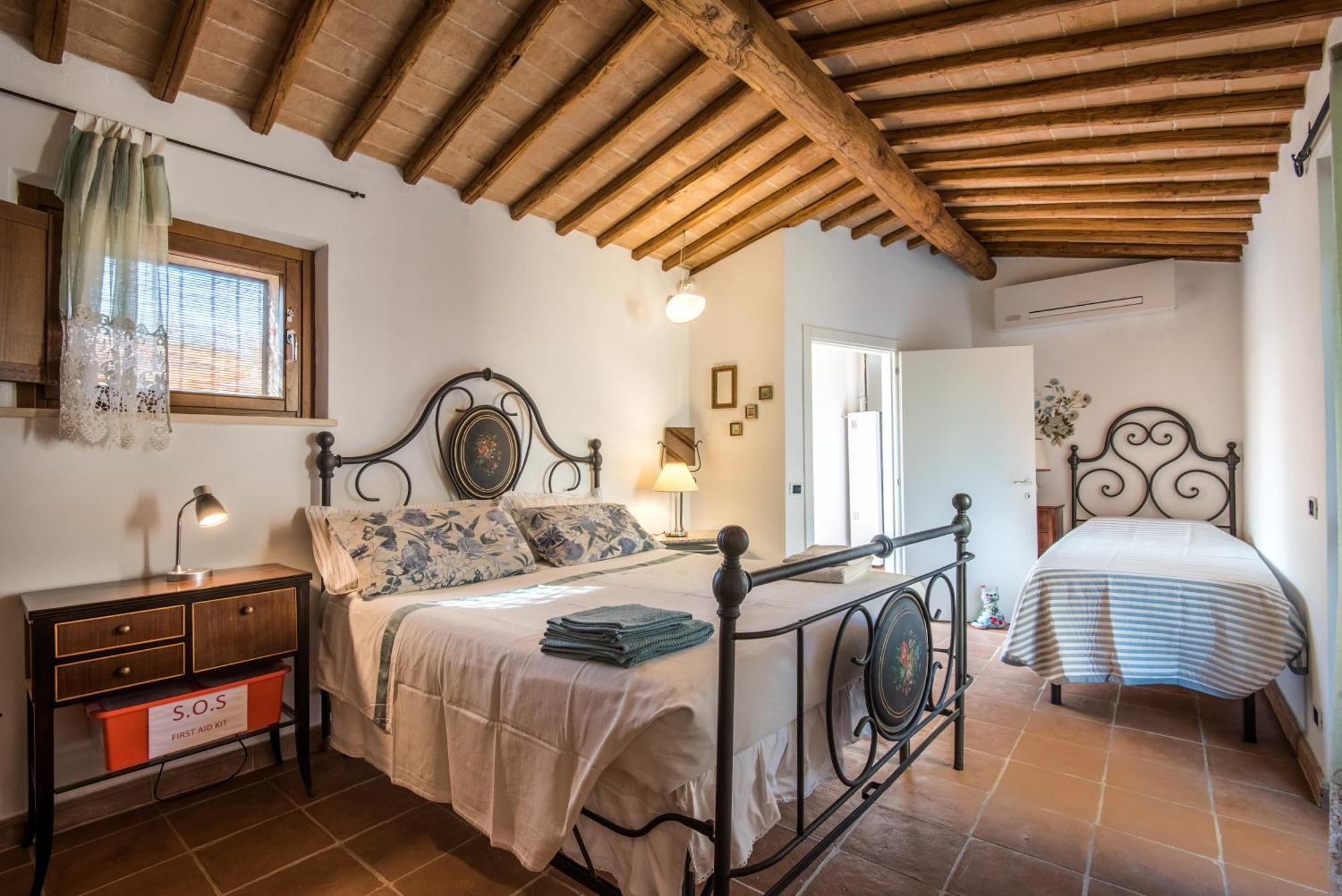 Villa La Farneta Monteriggioni Exterior foto